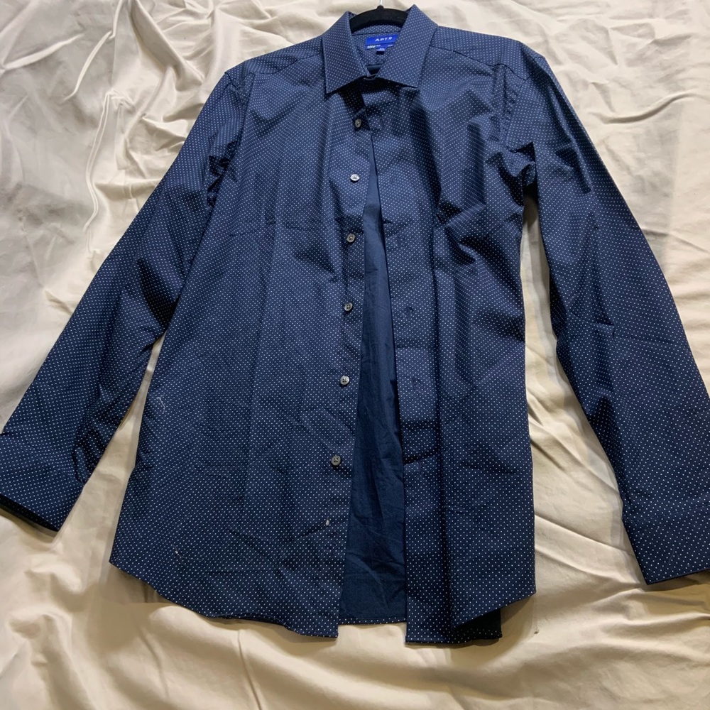 Males Apt.9 dark blue dress shirt